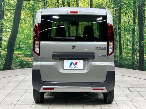 Suzuki Spacia Gear