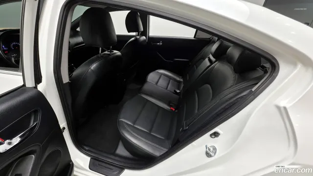 Kia Cerato (K3)