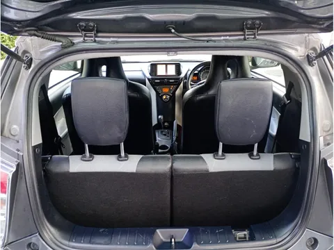 Toyota iQ