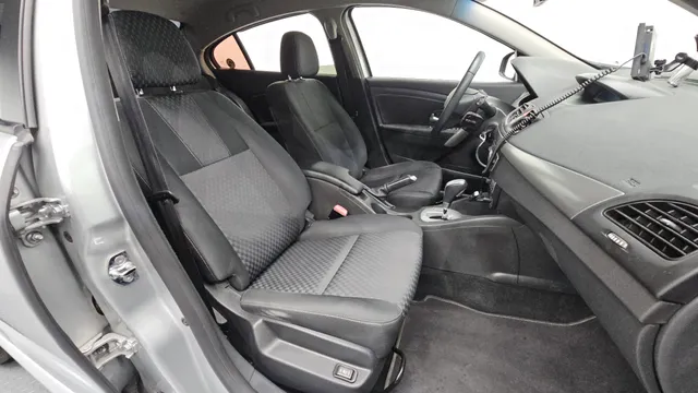 Renault SM3
