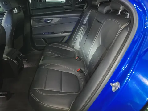 Jaguar XEL