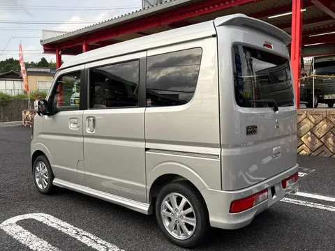 Mitsubishi Town Box