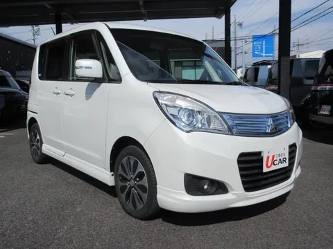 Mitsubishi Delica D:2