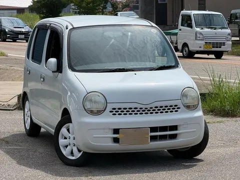 Daihatsu Move Latte