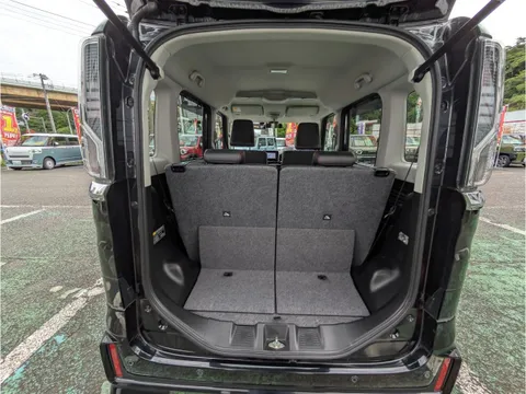 Suzuki Spacia Custom