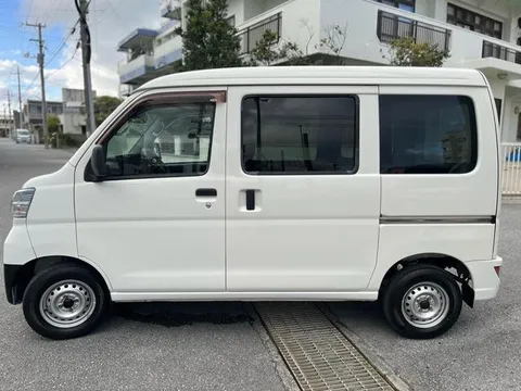 Daihatsu Hijet Cargo