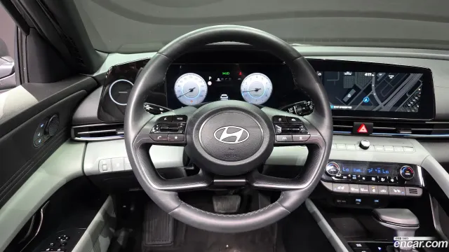 Hyundai Elantra (Avante)