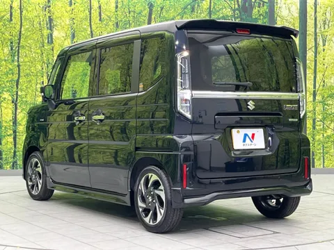 Suzuki Spacia Custom