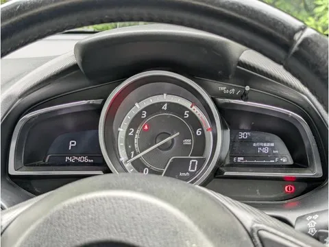Mazda Mazda2 (Demio)