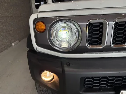 Suzuki Jimny Nomade