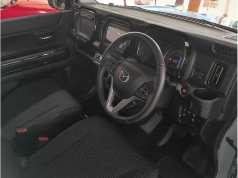 Mazda Flair Crossover