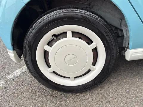 Daihatsu Mira Tocot