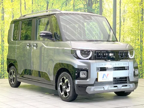 Mitsubishi Delica Mini