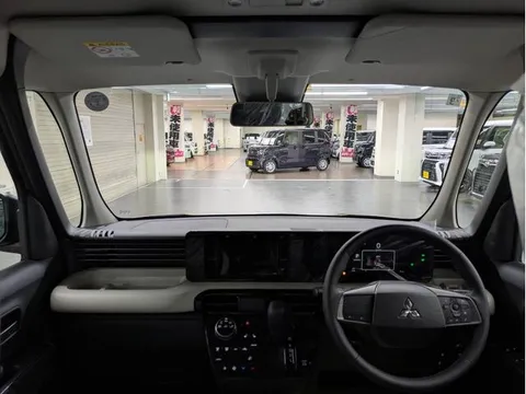 Mitsubishi Delica Mini