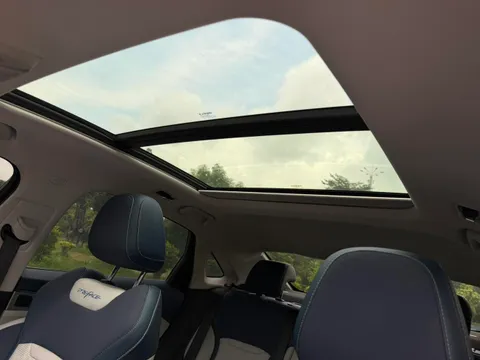 Geely Preface (Xingrui)