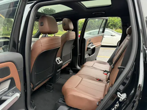 Mercedes-Benz Mercedes-Benz GLB