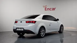 Kia Cerato (Forte)