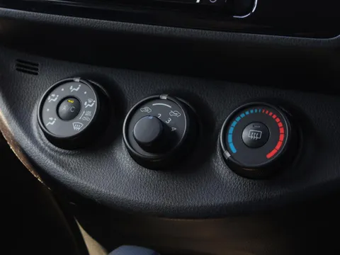 Toyota Yaris (Vitz)