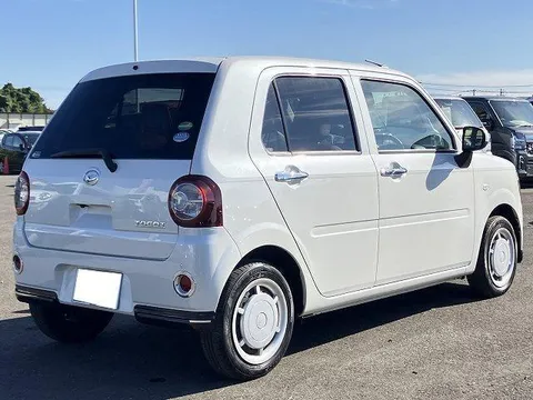 Daihatsu Mira Tocot