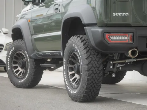 Suzuki Jimny Sierra