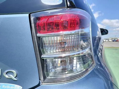 Toyota iQ