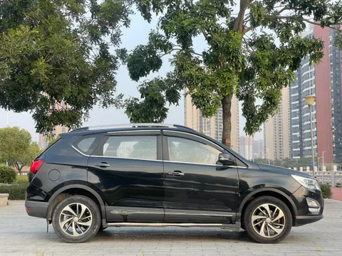 Baojun 560