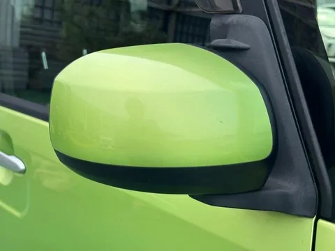 Toyota Pixis Mega