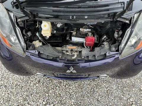 Mitsubishi I