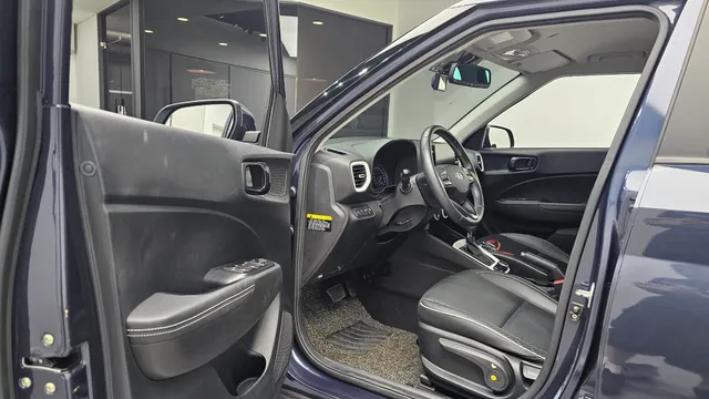 Hyundai Venue