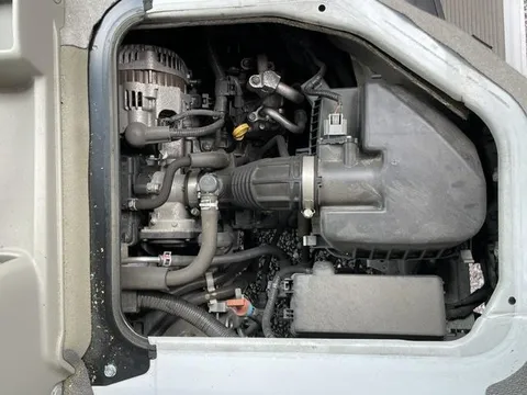 Mitsubishi Minicab Van