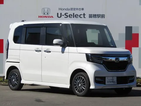Honda N-BOX Custom
