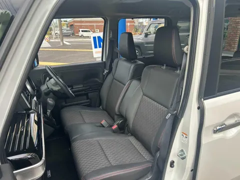 Suzuki Spacia Custom