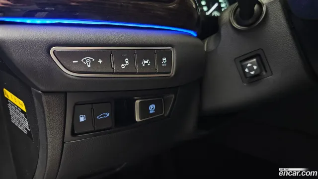 Genesis G90 (EQ900)
