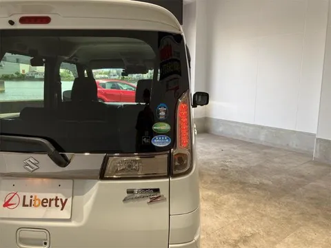 Suzuki Spacia Custom Z