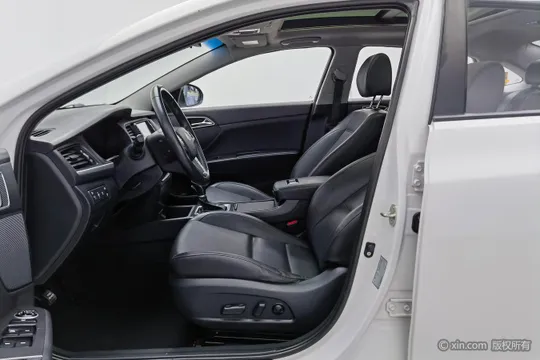 Hyundai Mistra