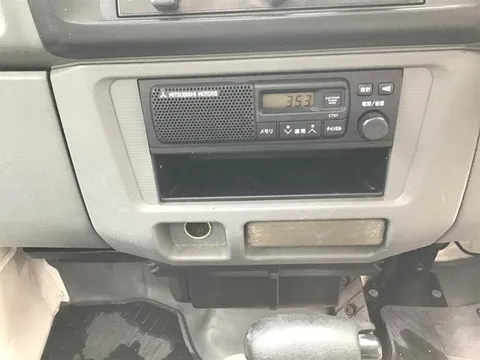 Mitsubishi Minicab Truck