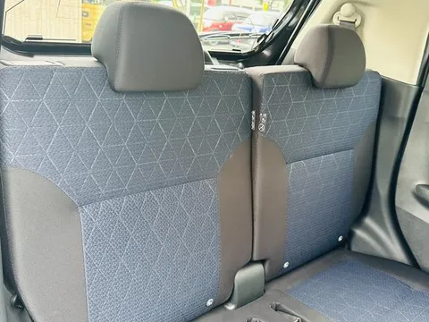 Mitsubishi eK X