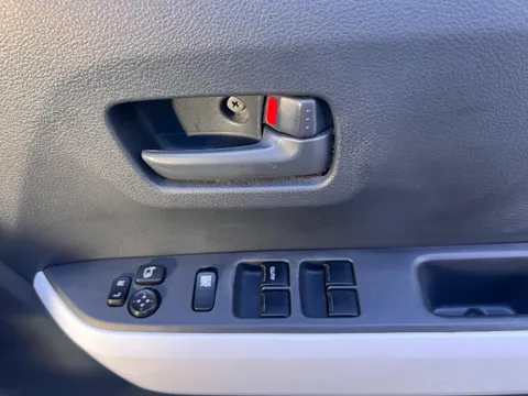 Mazda Flair Crossover