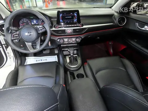 Kia Cerato (K3)