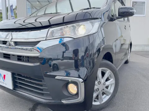 Mitsubishi eK Custom