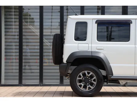Suzuki Jimny Nomade