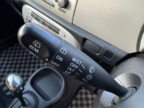 Daihatsu Mira Gino