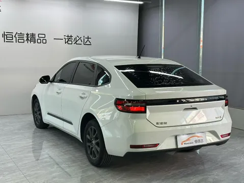 Baojun RC-5