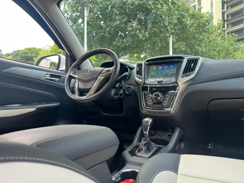 Changan CS35