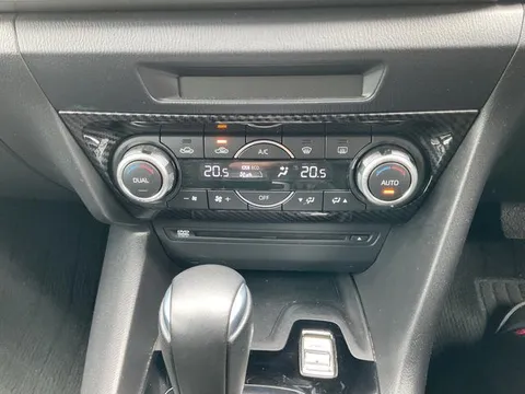Mazda Axela Sport