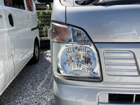 Nissan Clipper Truck