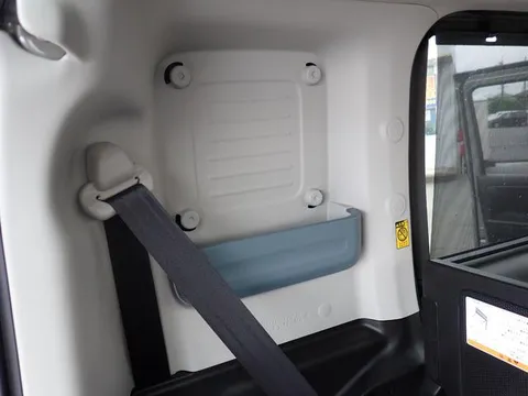 Suzuki Spacia Base