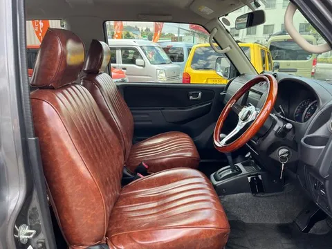 Nissan KIX
