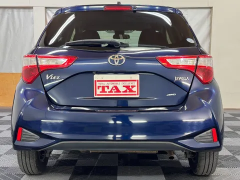 Toyota Yaris (Vitz)