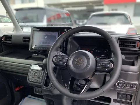 Suzuki Spacia Gear